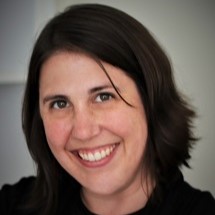 Photo of Amanda Nicholson
