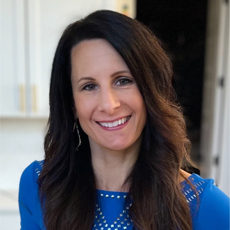 Photo of Laurie Procopio