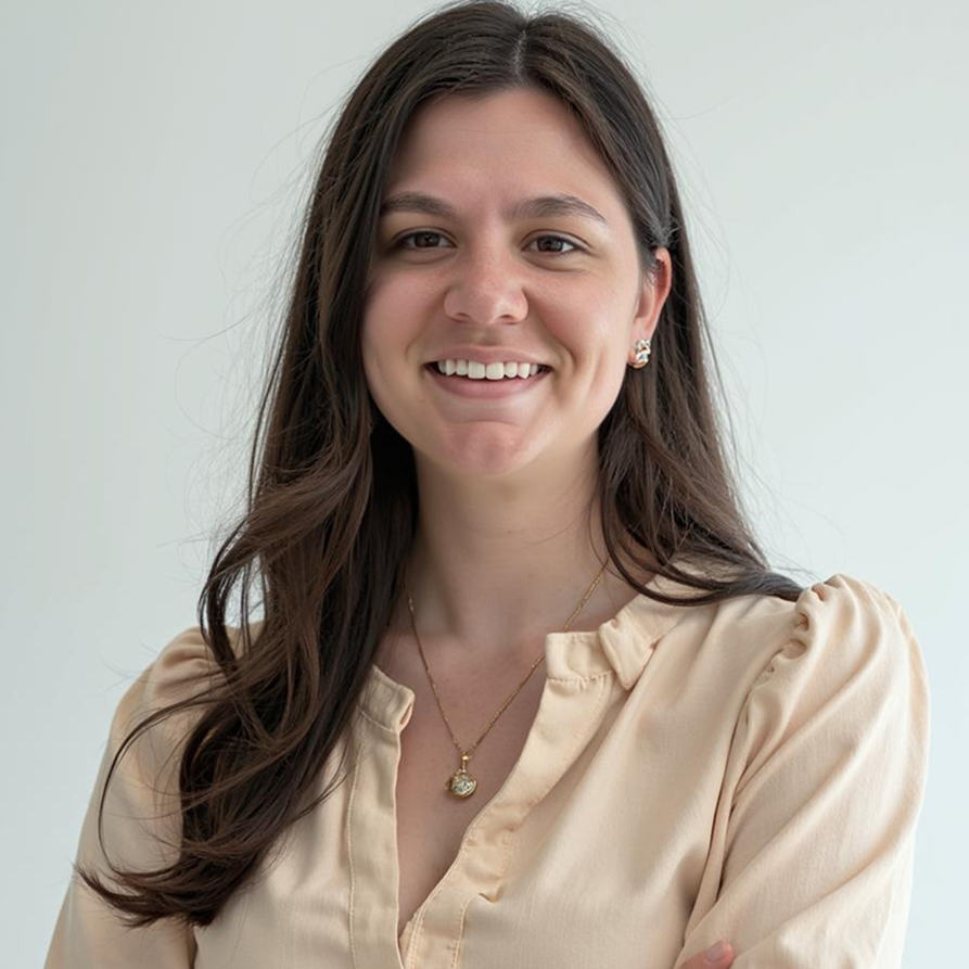 Maddy Pedersen Headshot